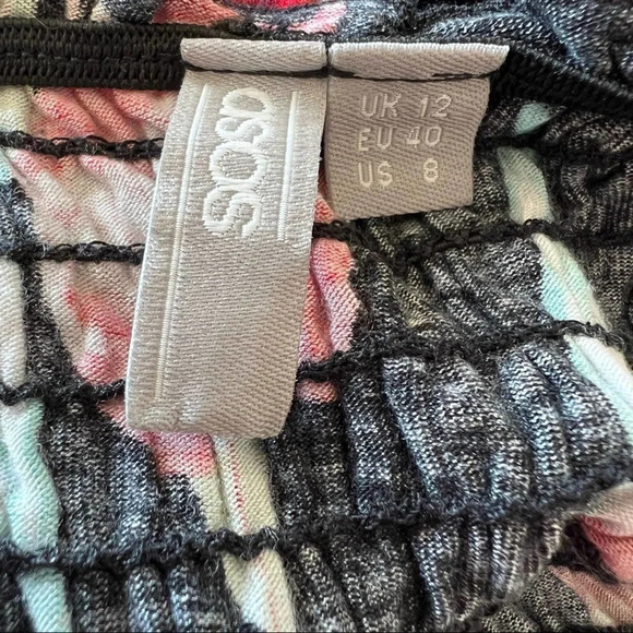 ASOS Floral Smocked Off Shoulder Bell Sleeve Summer Dress Size 8 Black 5003 - Picture 8 of 9